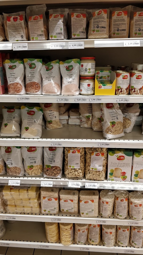 Famila Market