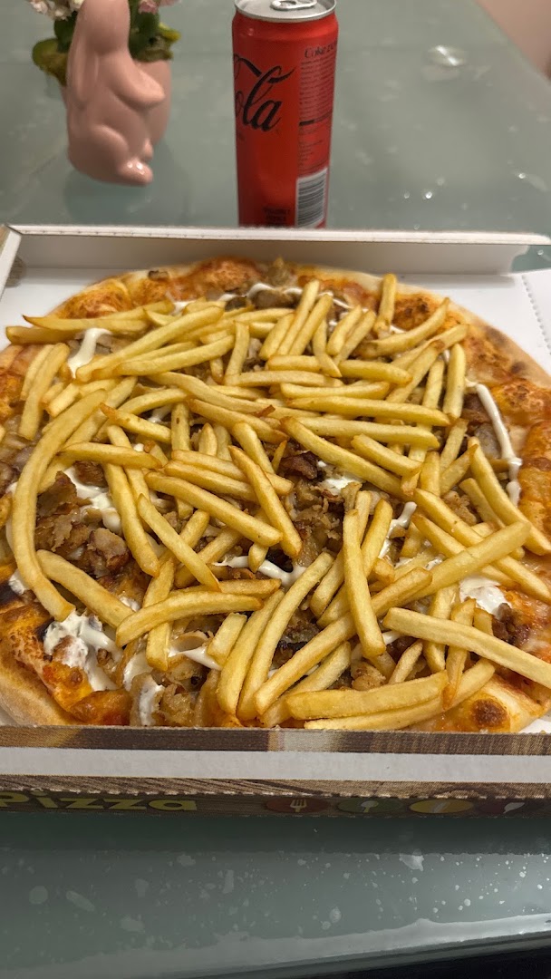 Family Pizza