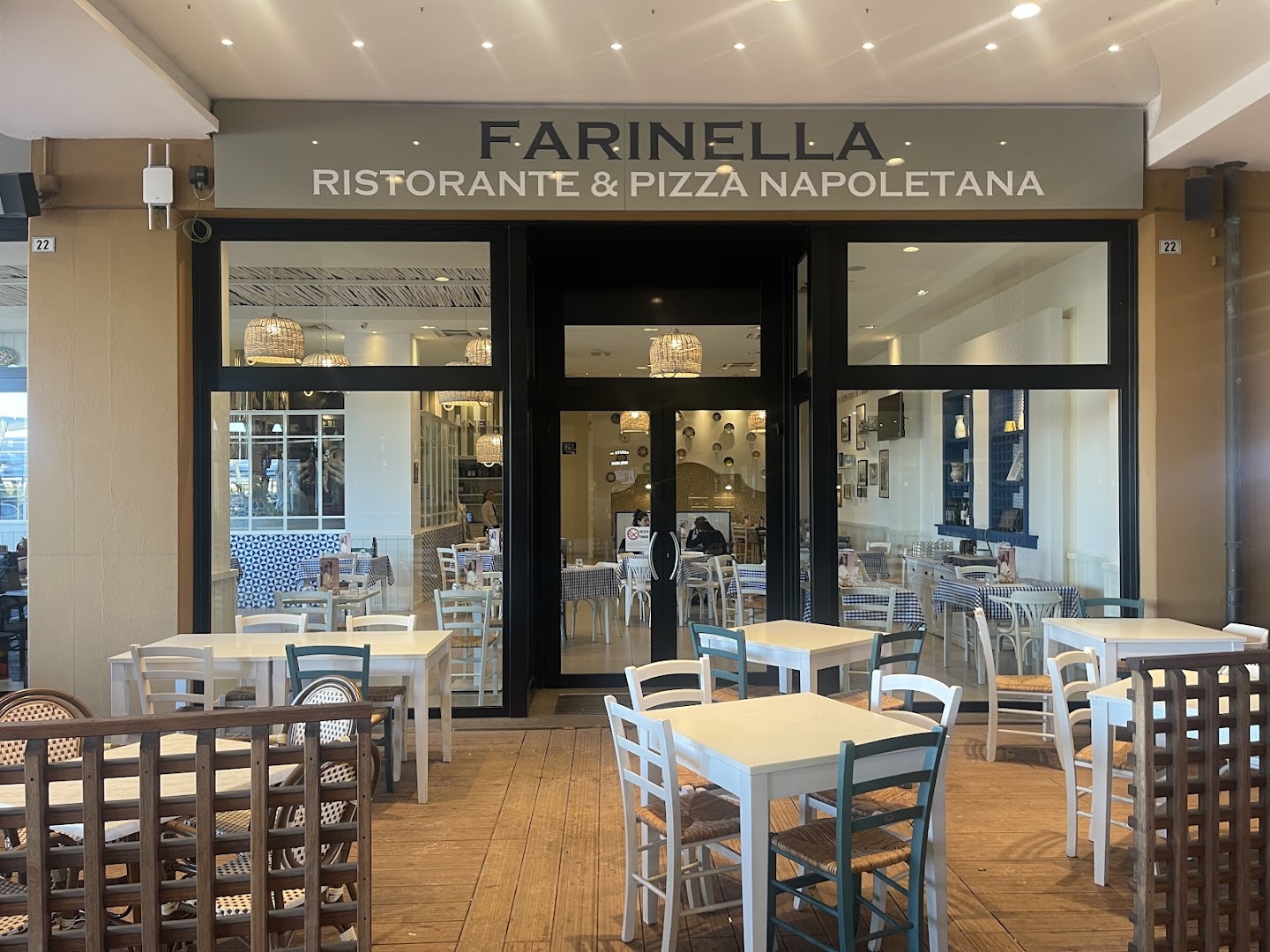 Farinella - Outlet Castel Guelfo, Castel Guelfo di Bologna