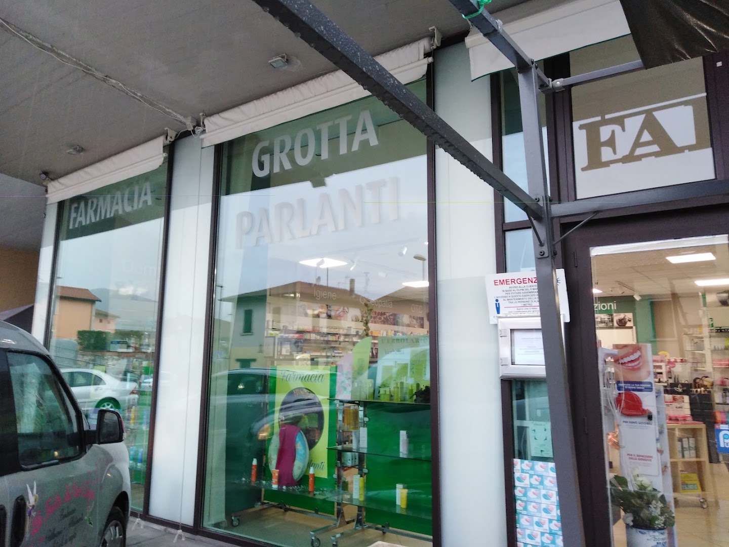 FARMACIA GROTTA PARLANTI