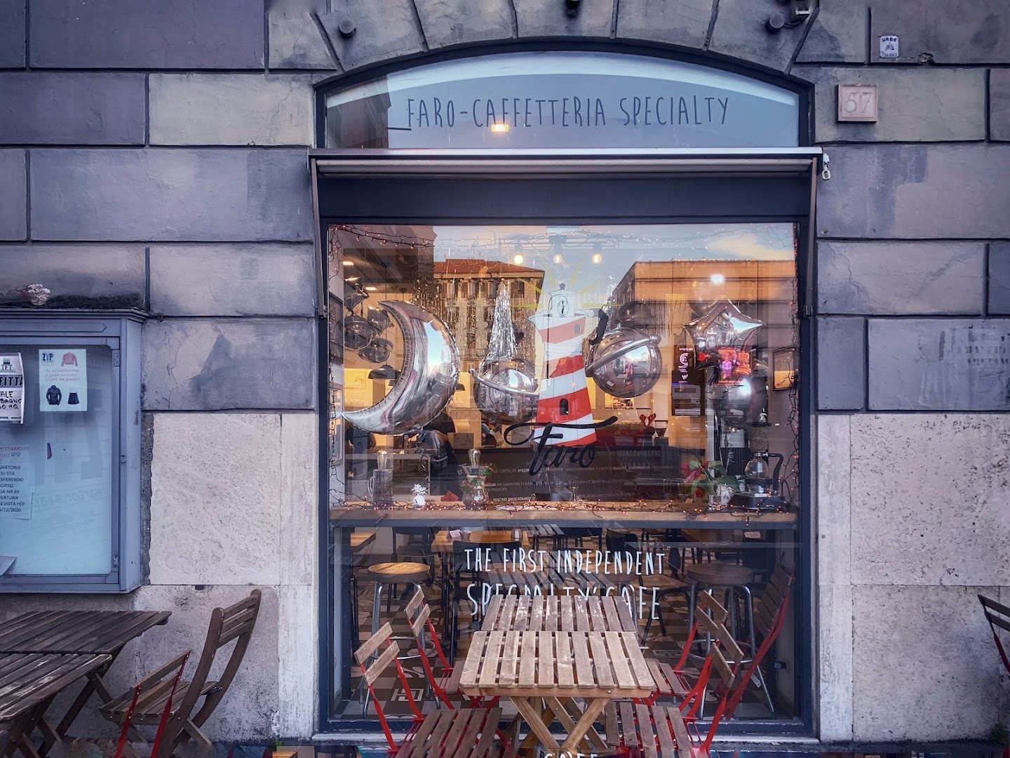 Faro - Caffè Specialty / Brunch & Lunch