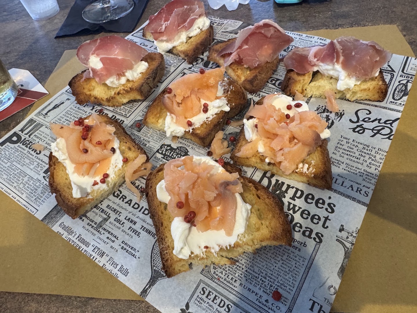Faros Cafè, Bari