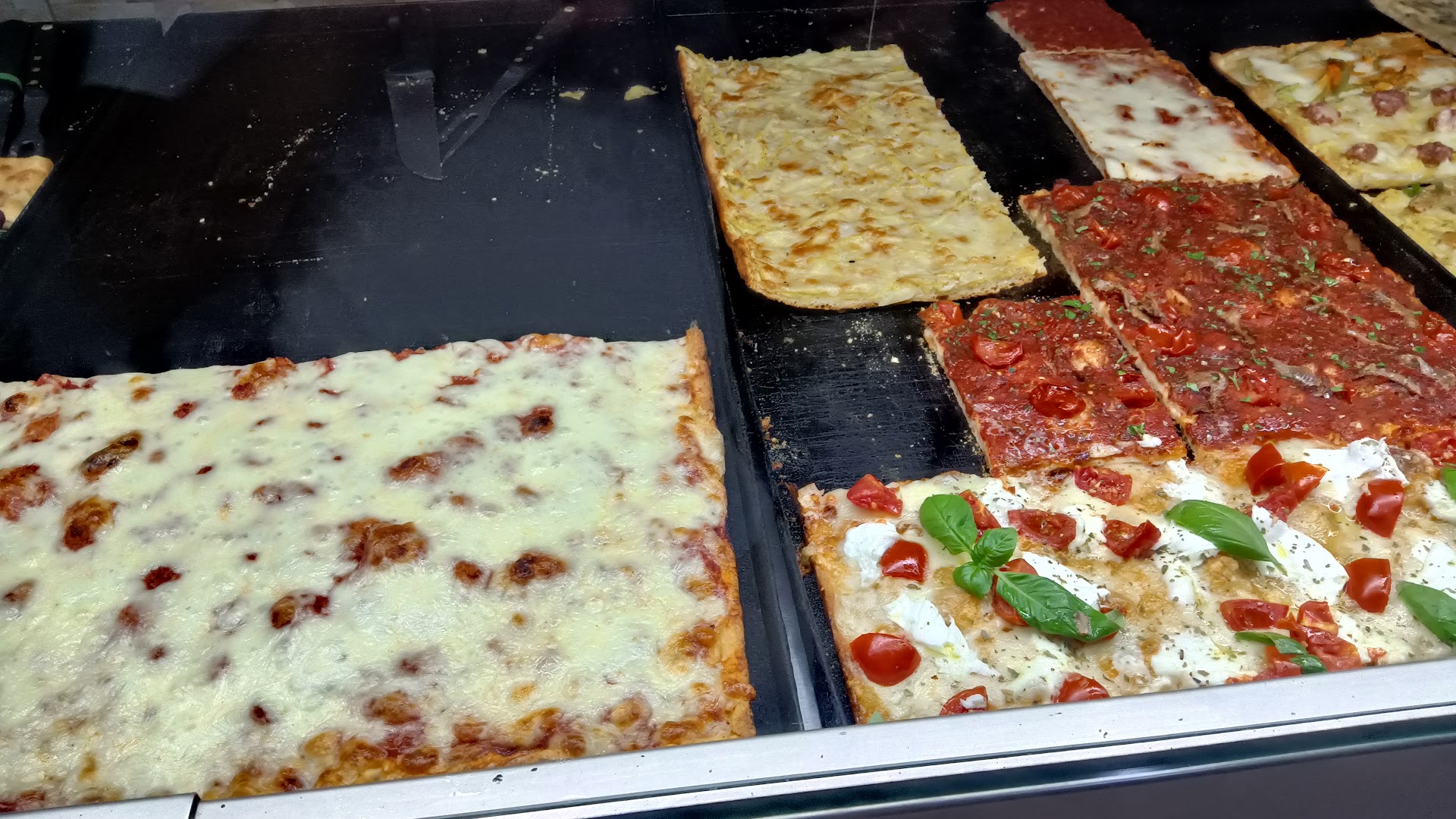 Favole di Pizza, Roma