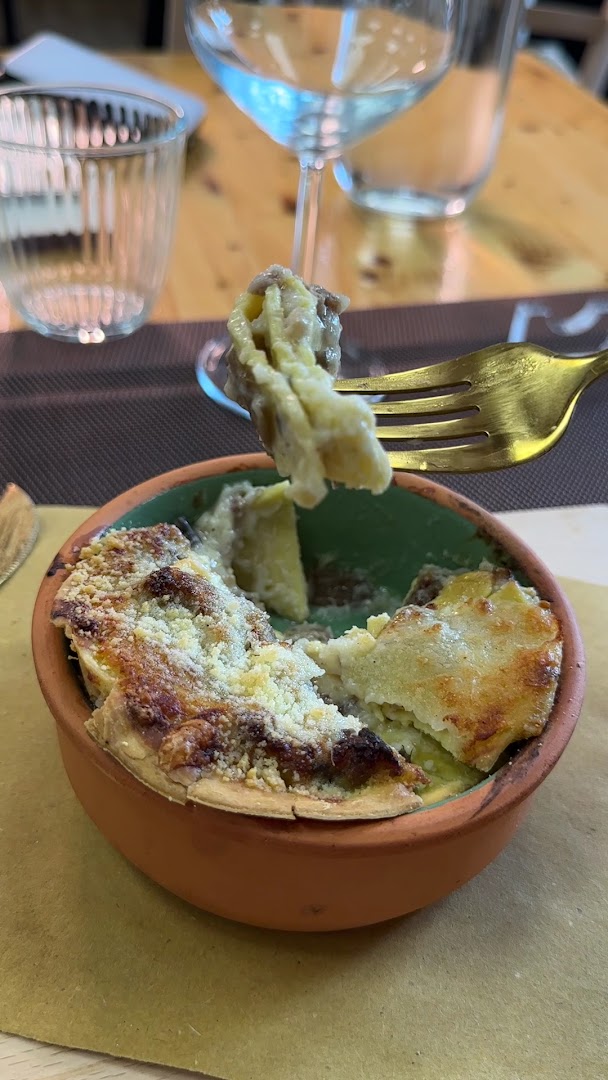 Favorito dal 1945 Bistrò