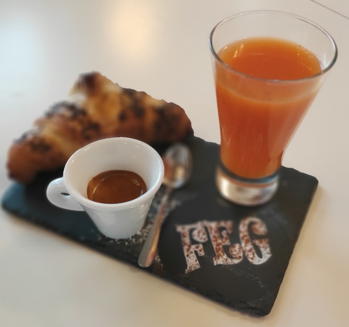 FEG CAFÈ