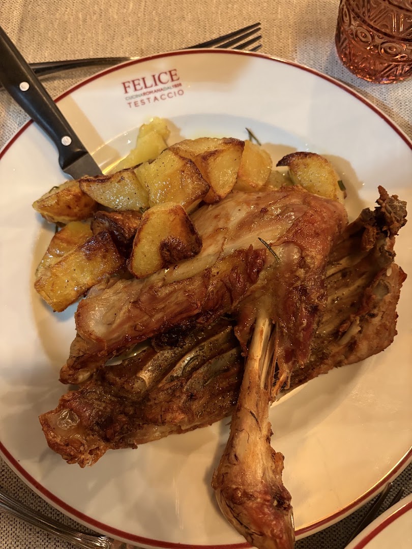 Felice a Testaccio | MILANO