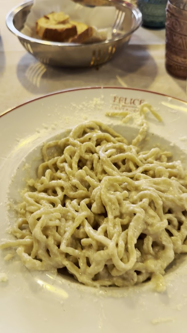 Felice a Testaccio | MILANO