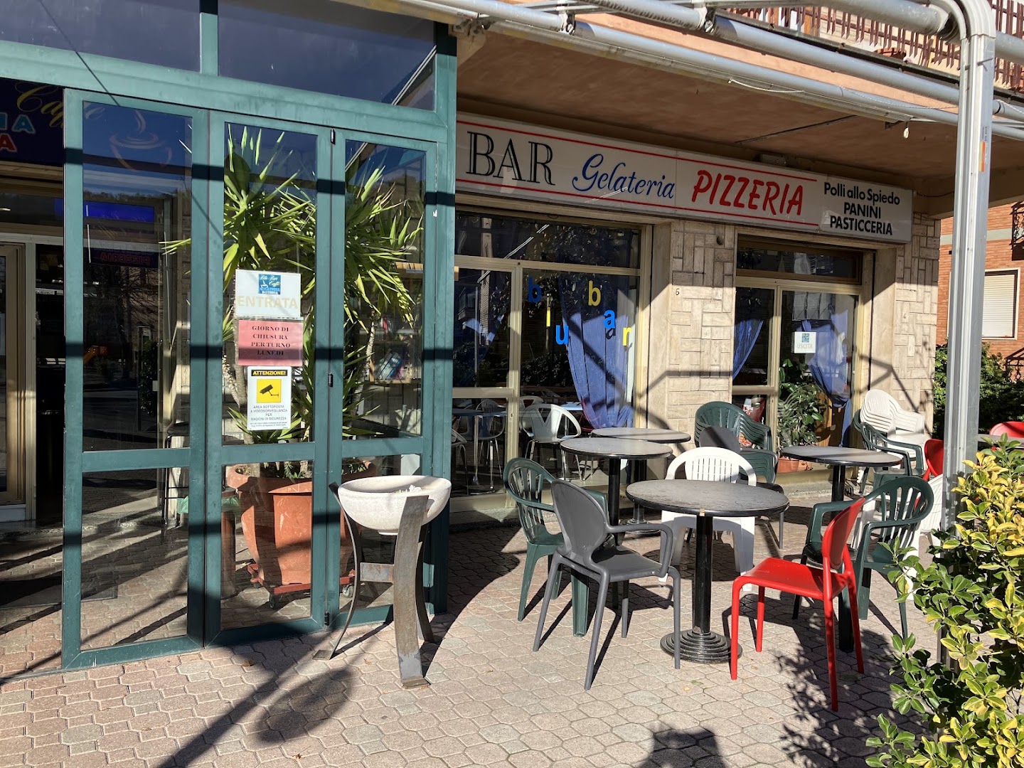 Felix Bar