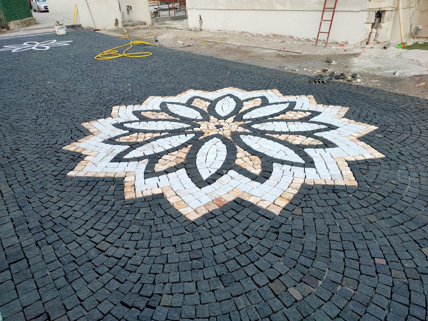 FERRAMENTA BARRETTA, San Valentino Torio