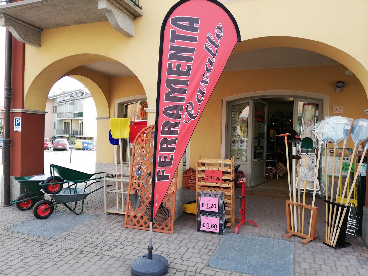 Ferramenta Cavallo, Borgo San Dalmazzo