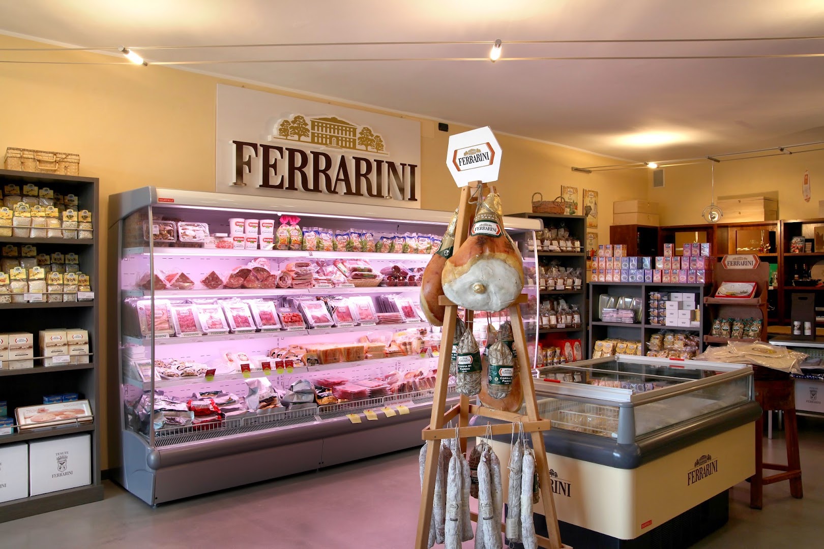Ferrarini Shop Puianello