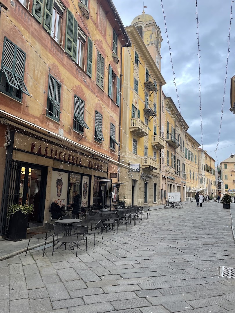 Ferrocafè, Finale Ligure