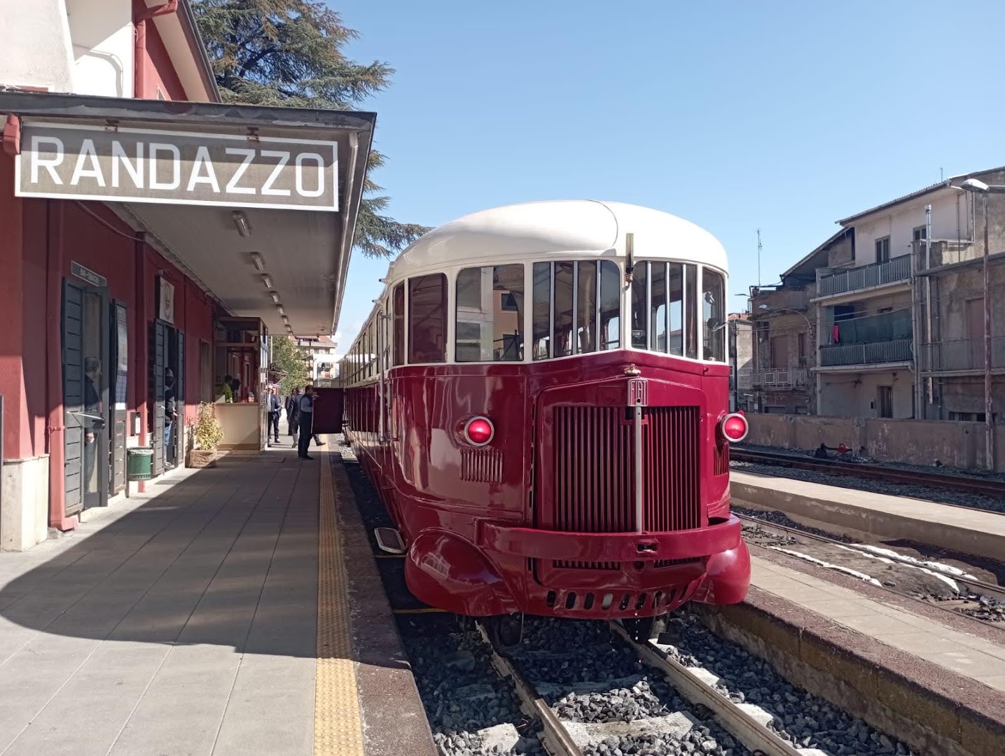 Ferrovia Circumetnea - Stazione di Randazzo