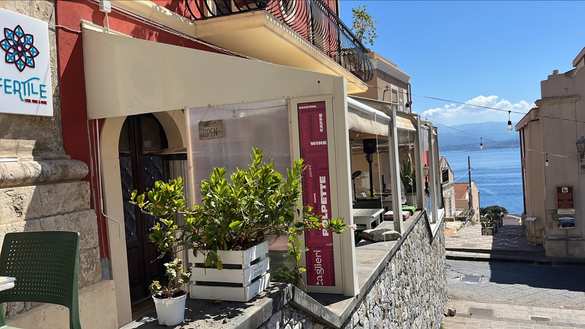 Fertile - Food, wine and more Risto pub
