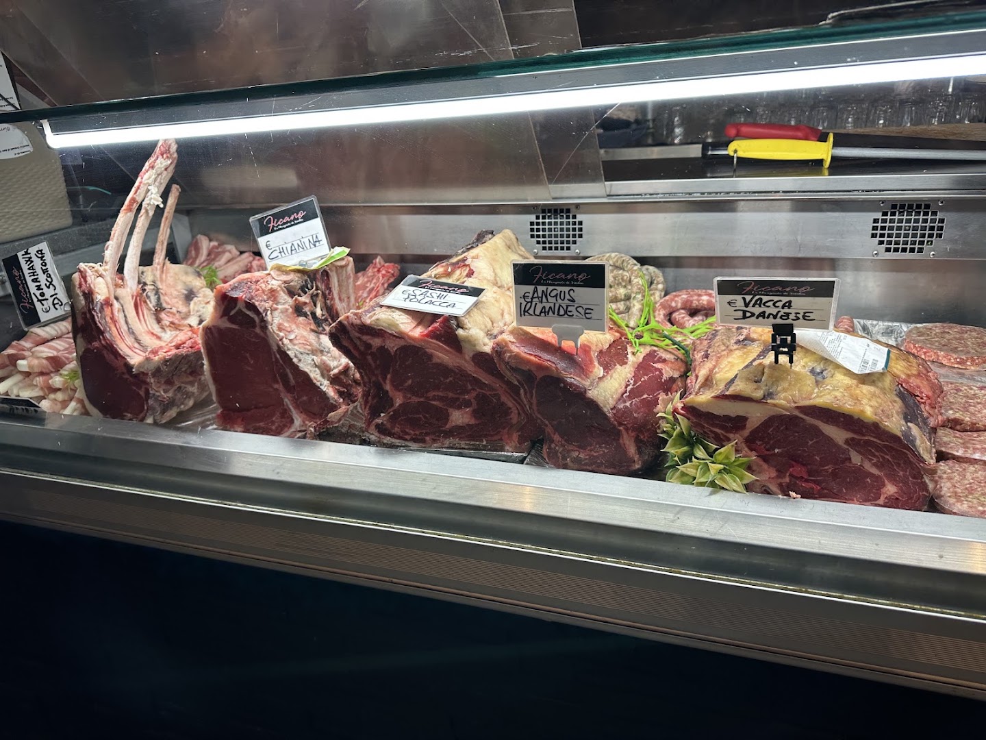 Ficano Hamburgheria | Steak House