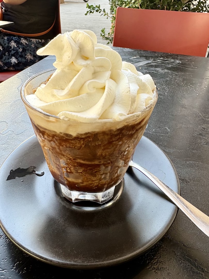 Filly Caffè Pasticceria Gelateria Aperitivi