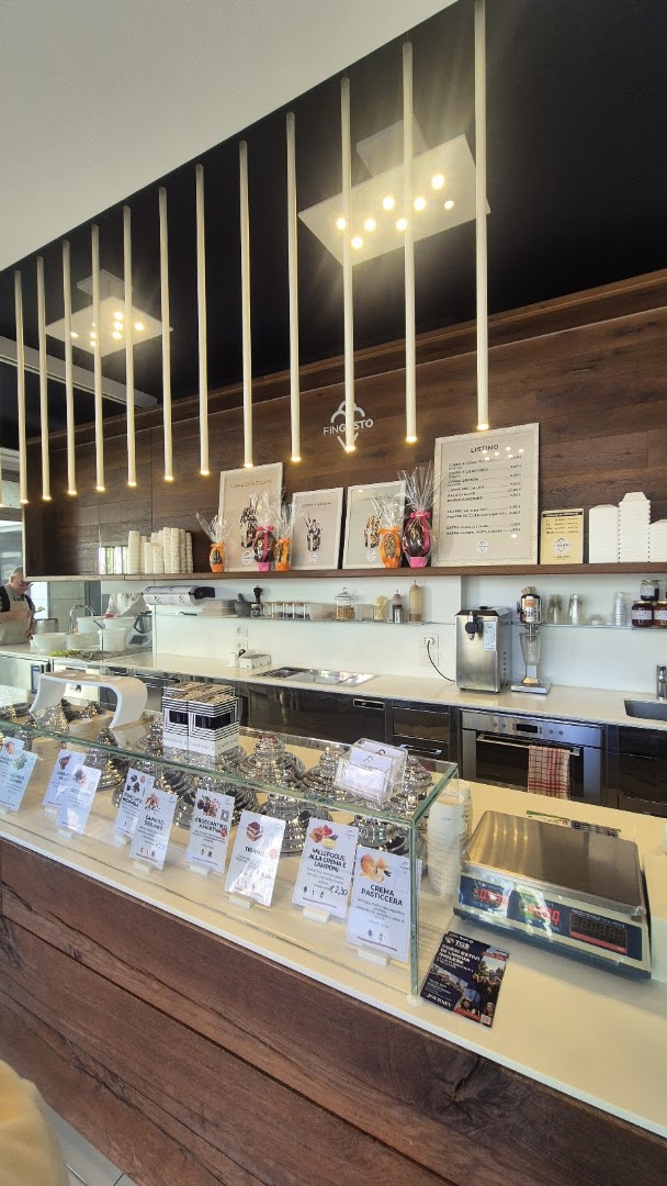 FINGUSTO gelateria - Conegliano