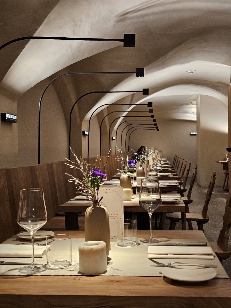 fink Restaurant & Suites