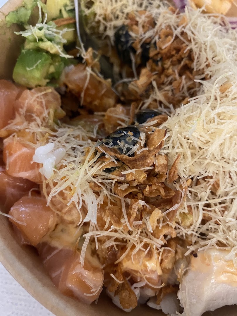 Fish Poke Lucca