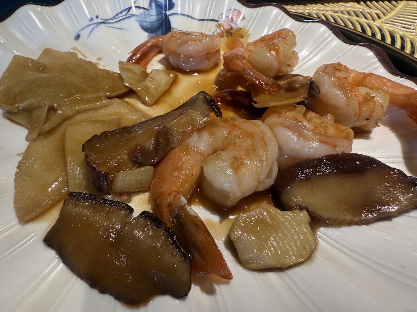 Fishlab - Restaurant & Asian Fusion