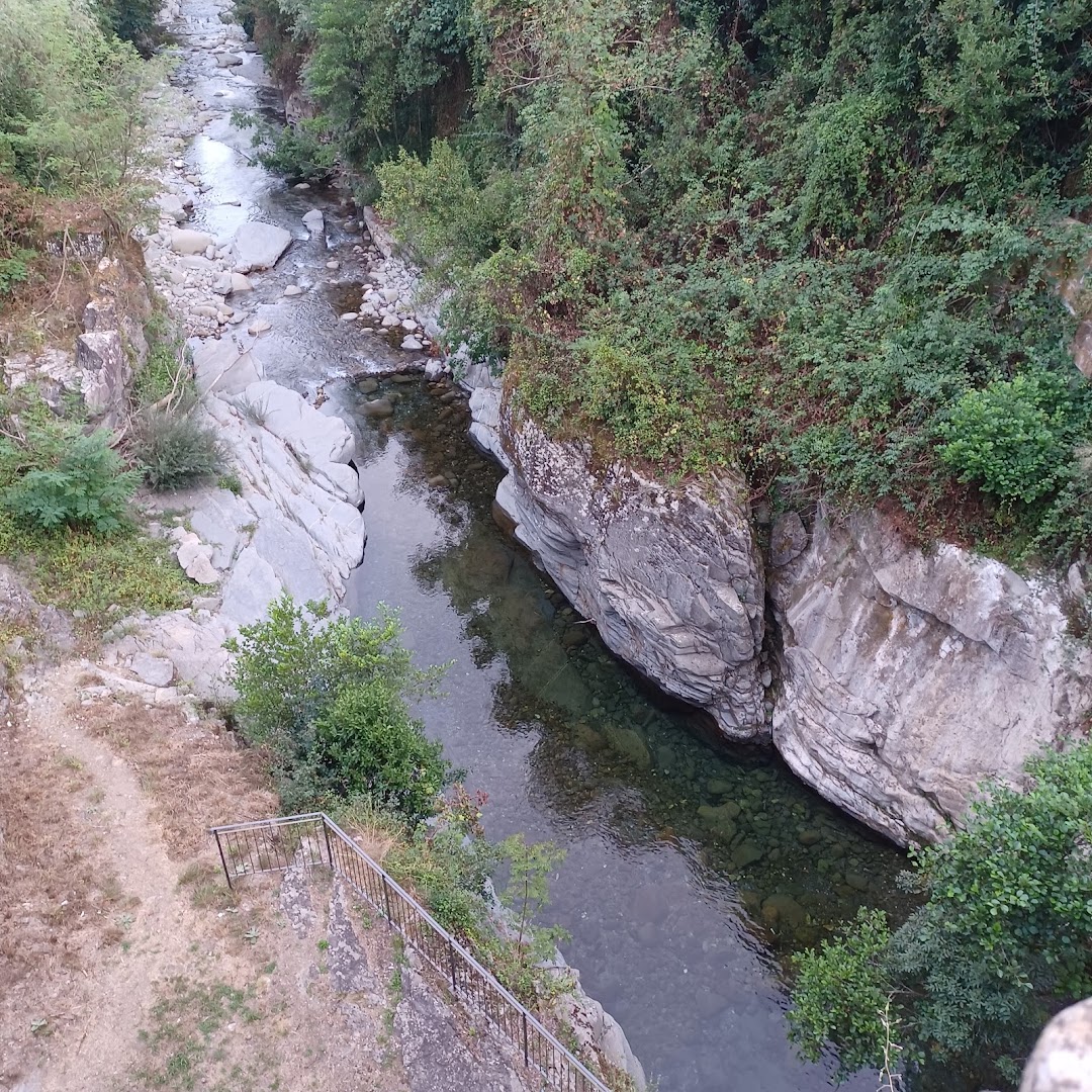 Fiume Bagnone, Bagnone