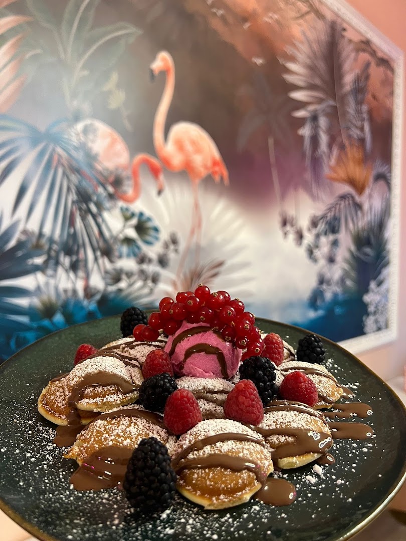 Flamingo_sweet_bakery