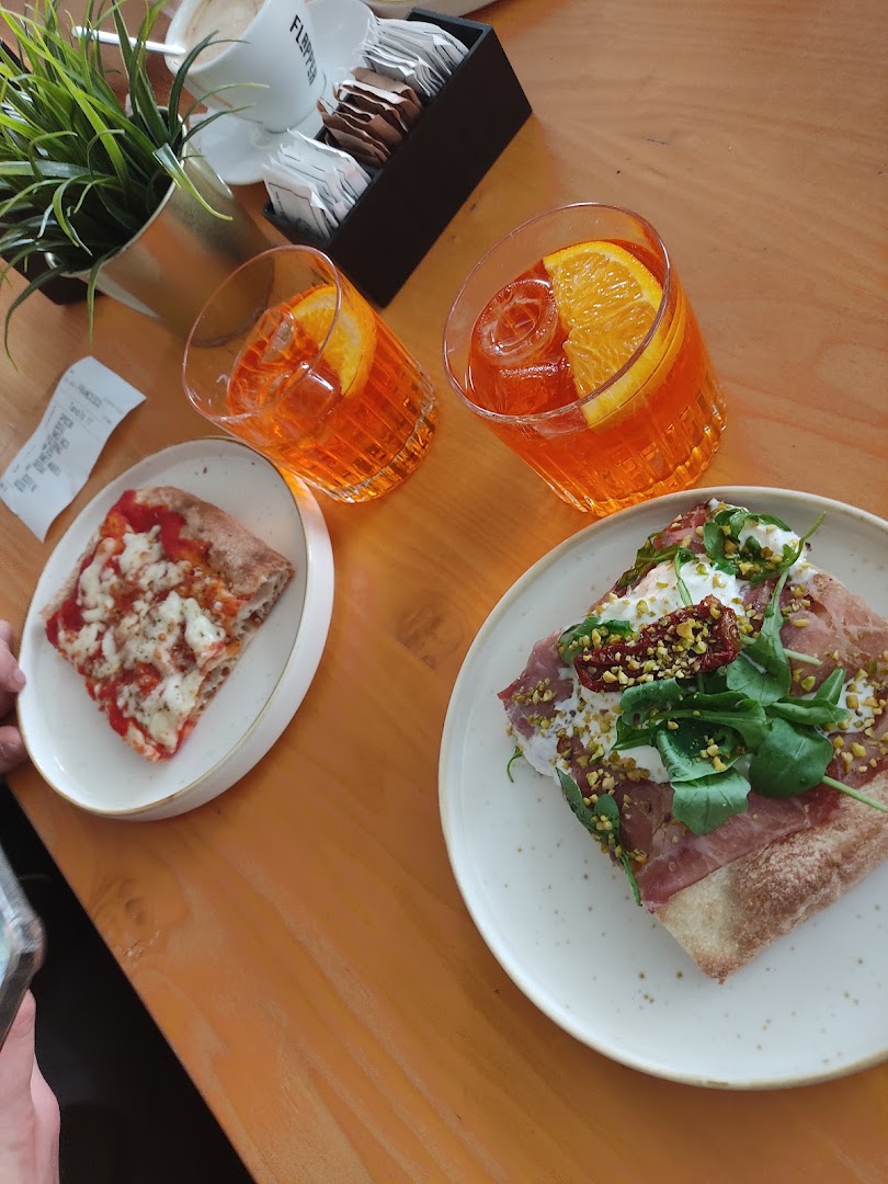 Flapper Bistro