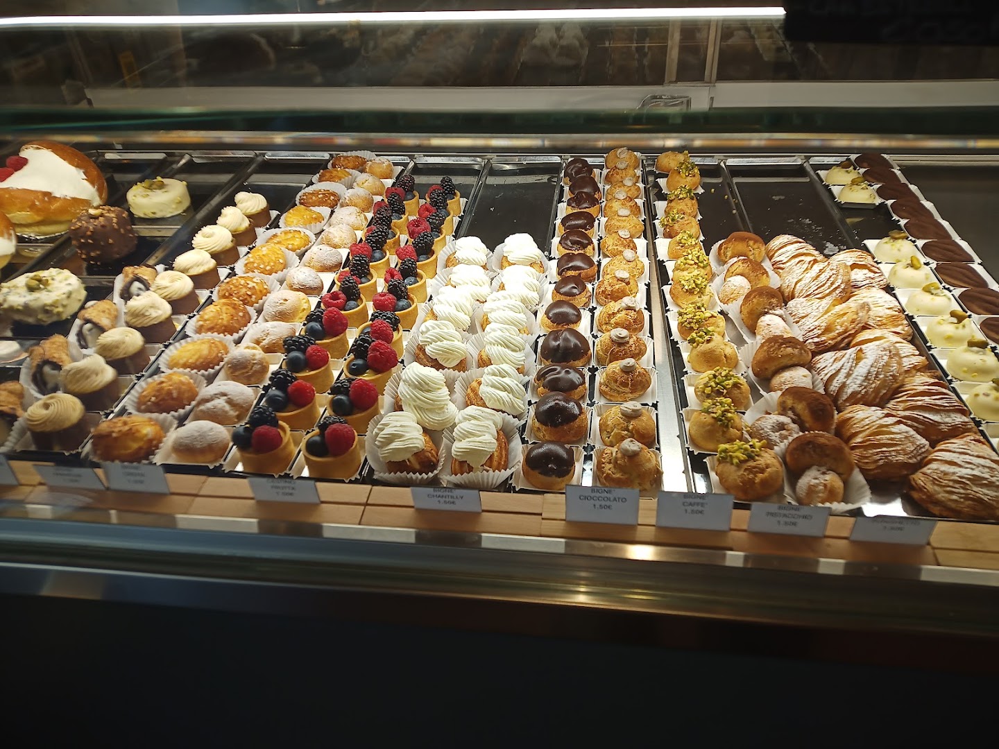 Flavour Artisanal Bistro