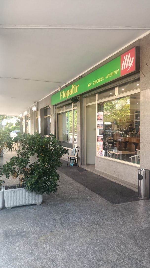 Flopatir bar sandwich aperitivi