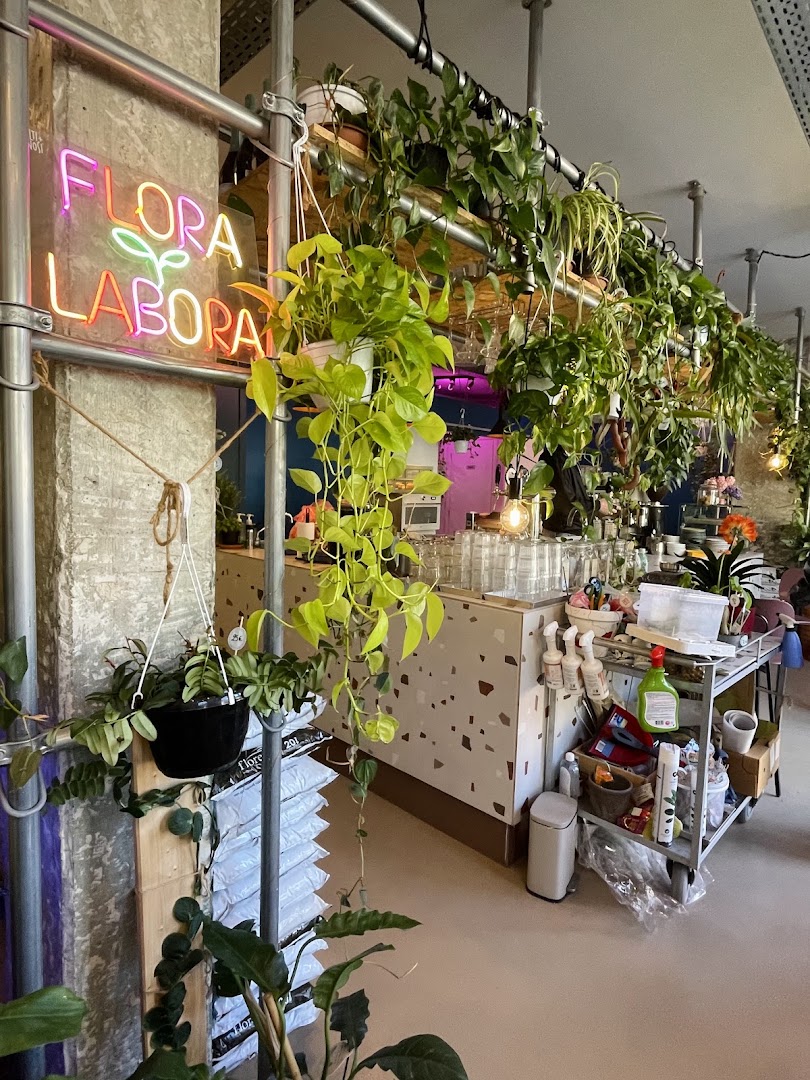 Flora et Labora
