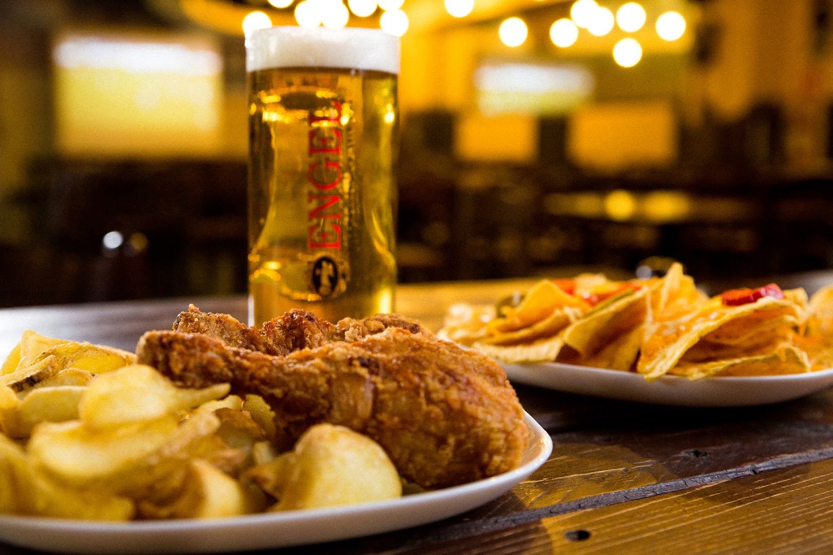 Floyd Pub