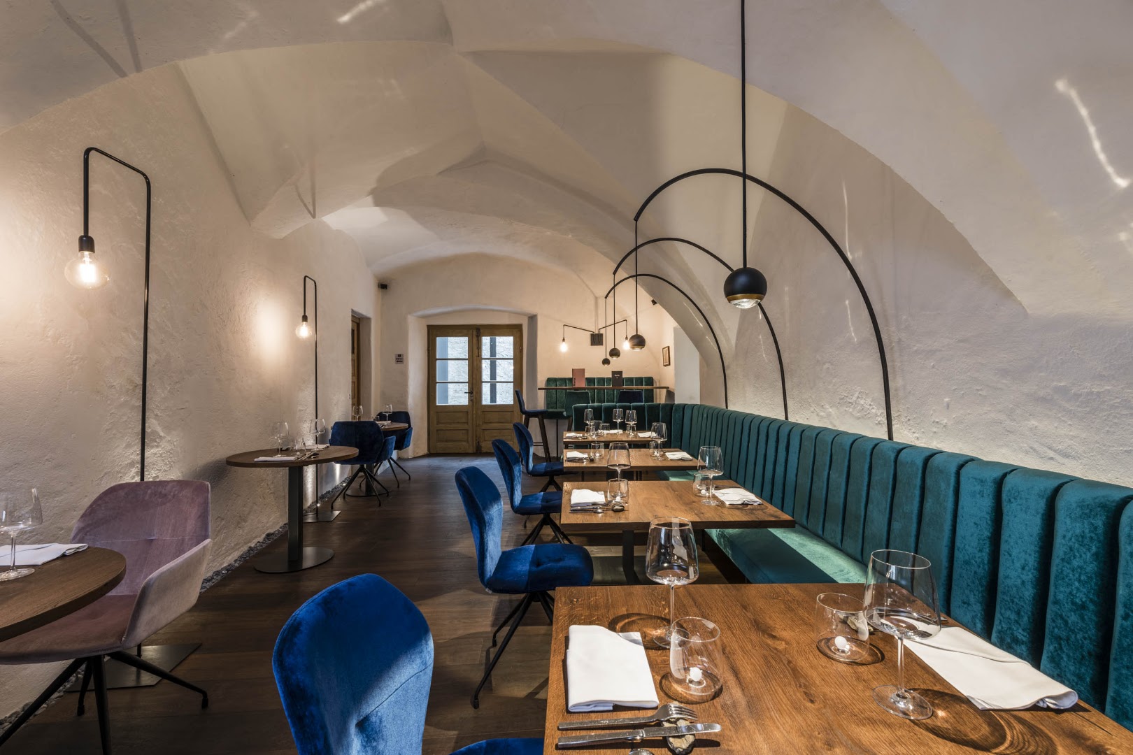 flurin - Bar, Restaurant & Suites
