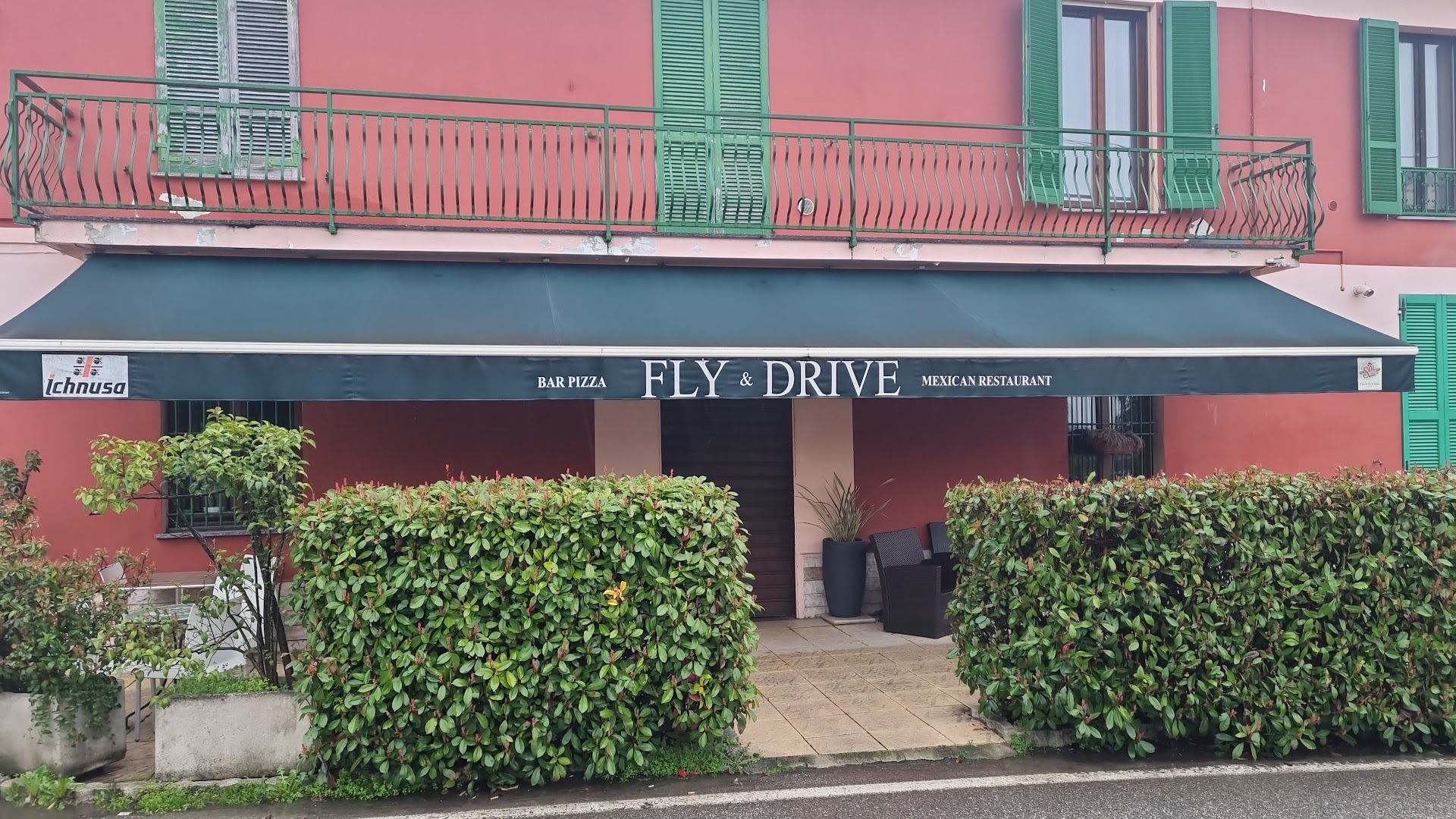 Fly & Drive Bar Pizza Mexican Restaurant