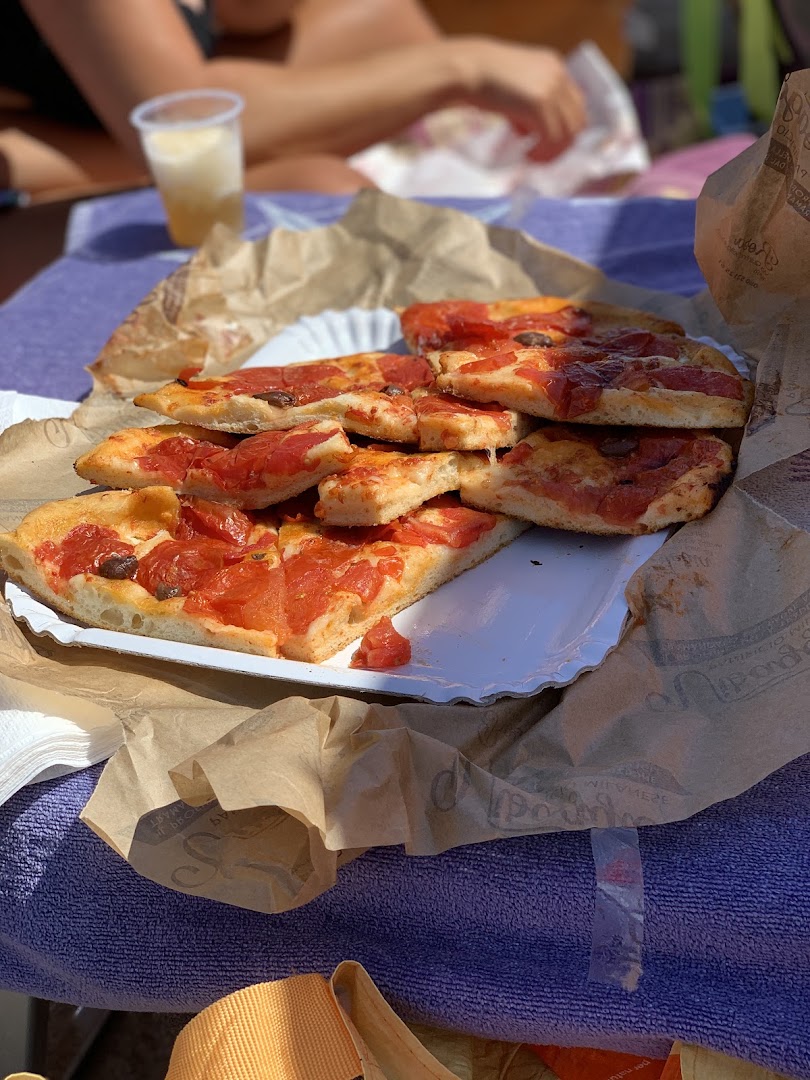 Focacceria Barese PanzerotteriaTobia, Carovigno