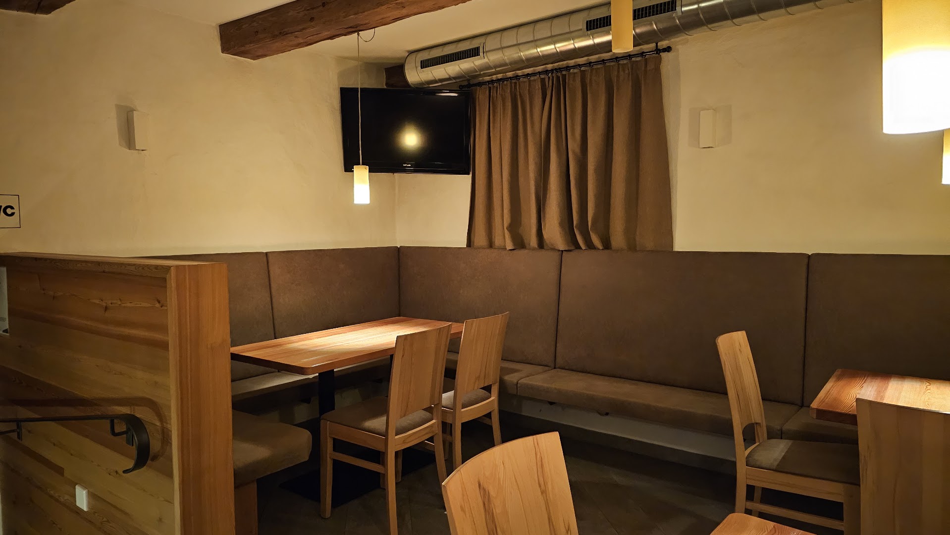 Folta Pub