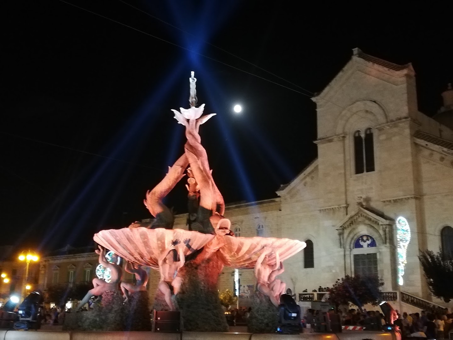 Fontana dei Tritoni