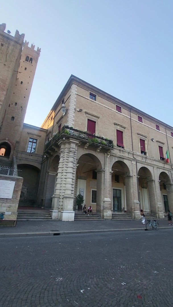 Fontana Della Pigna