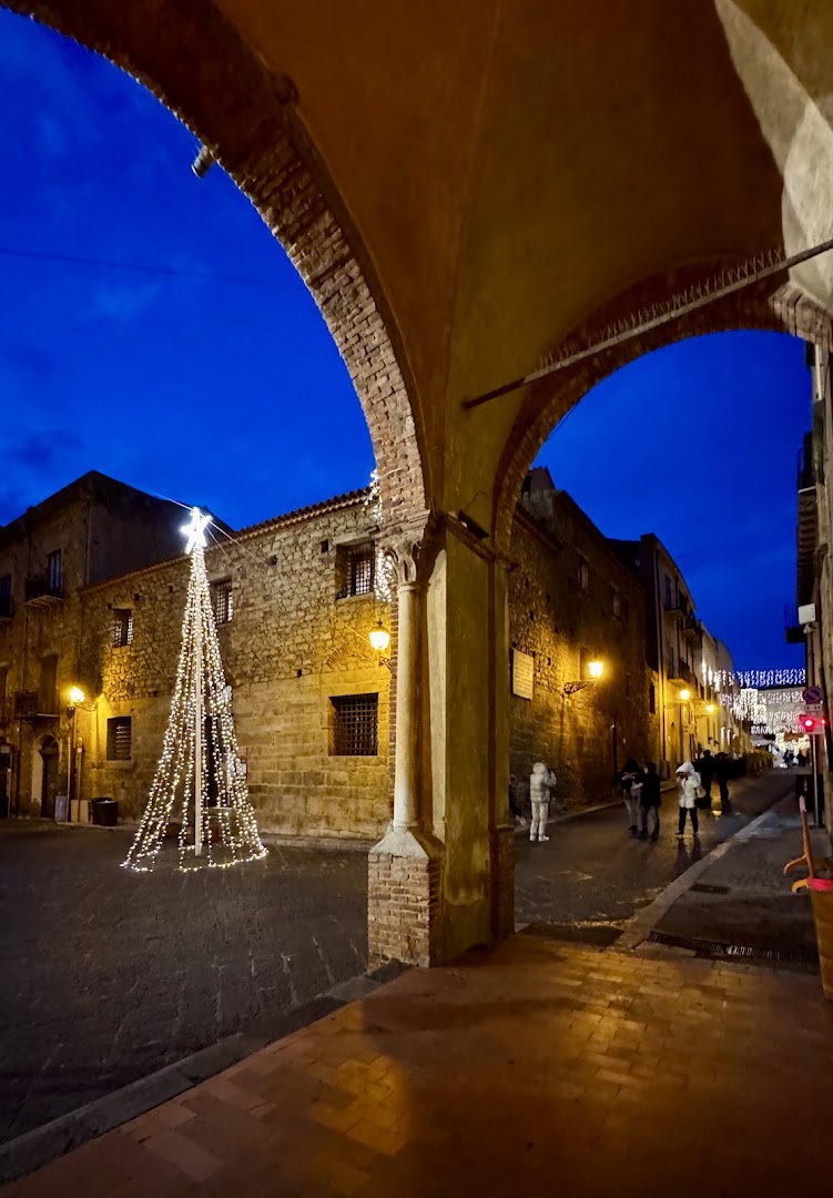 Fontana di Piazza Margherita