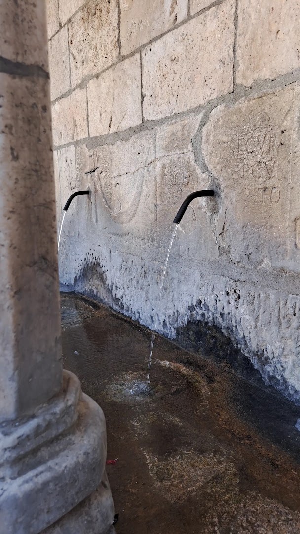 Fontana Fraterna, Isernia