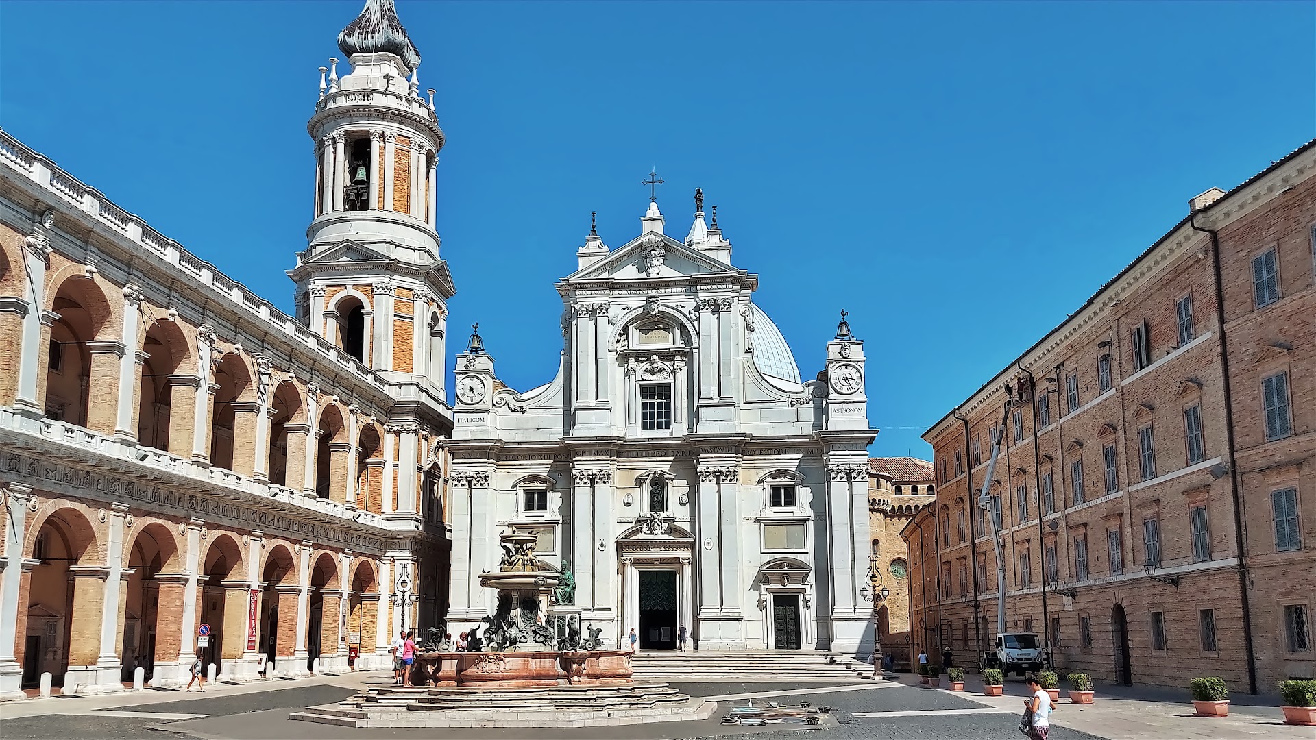 Fontana Maggiore