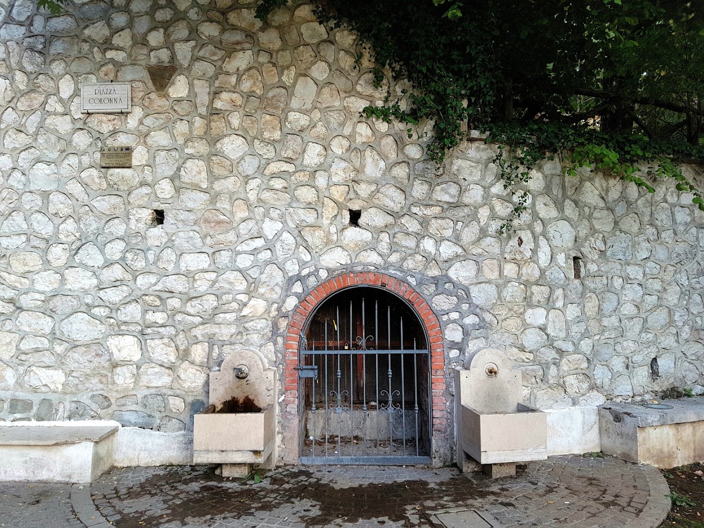 Fonte Vecchia Caffetteria Bistrot