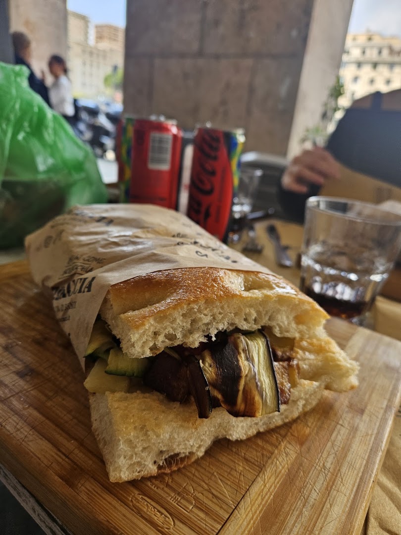 Foocaccia Food & Drink