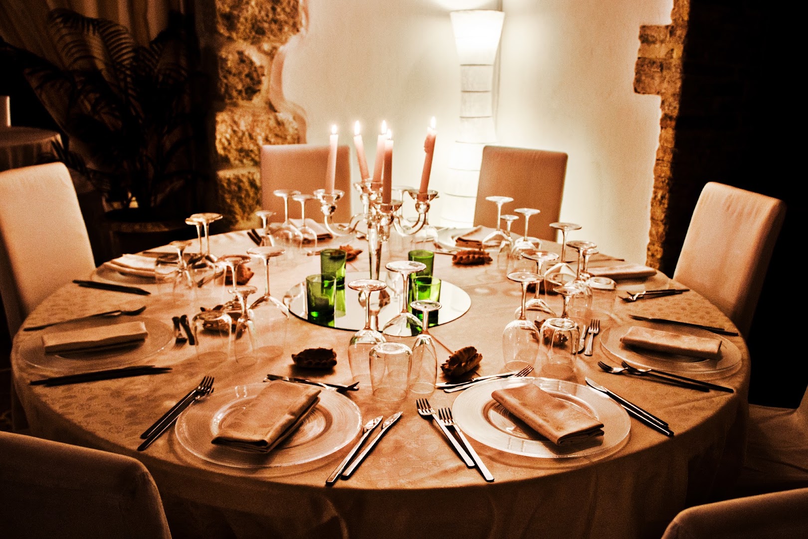 food pro Catering & Banqueting