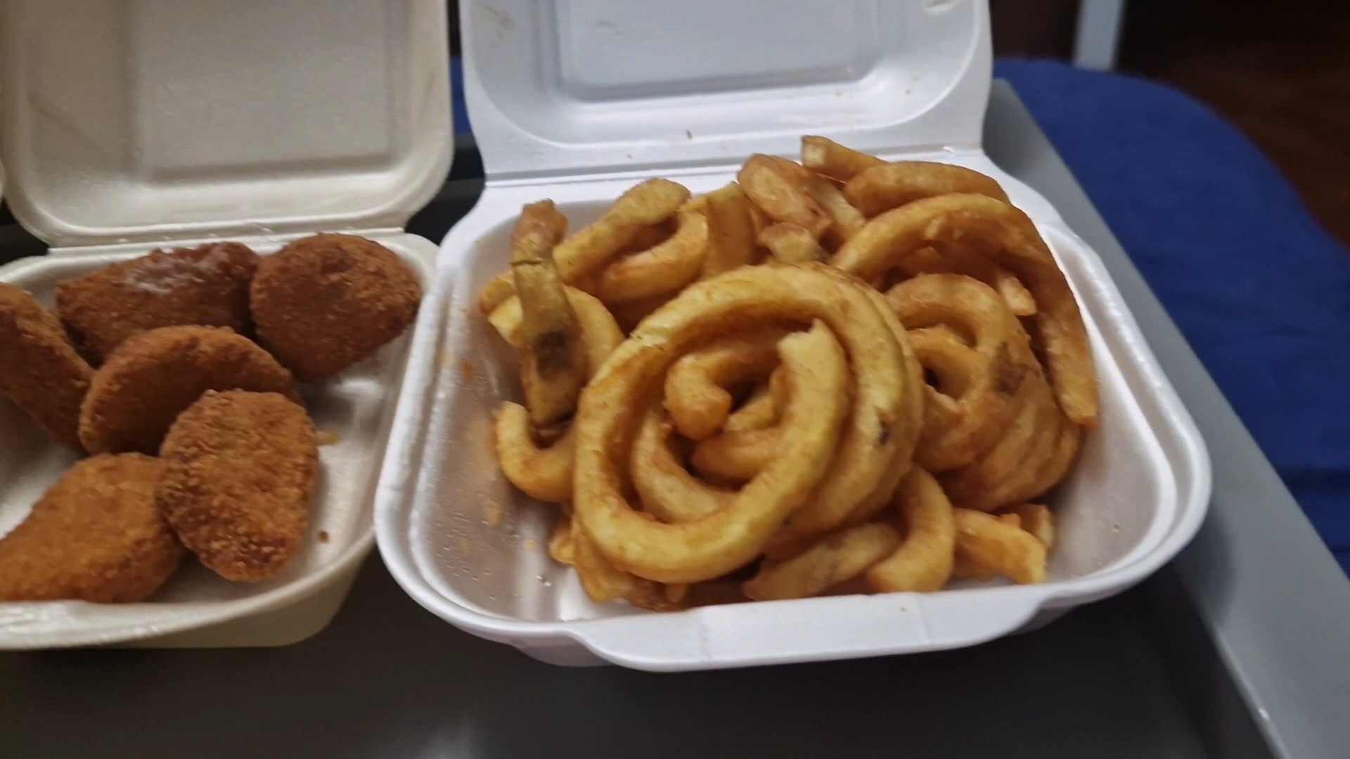 Foody's Burger Kebab and Grill