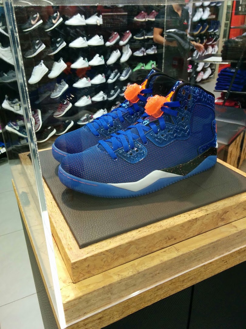 Foot Locker