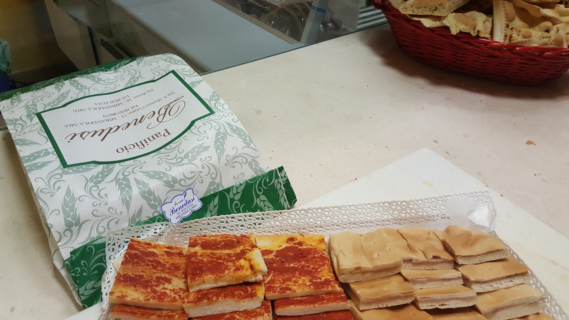 Forno Benedusi, Mirandola