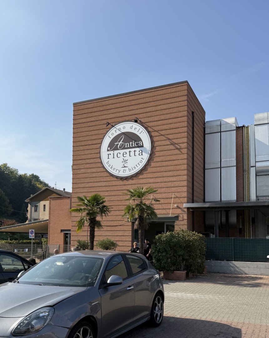 Forno Dell'Antica Ricetta Di Lacava E Campanile Rosa Snc