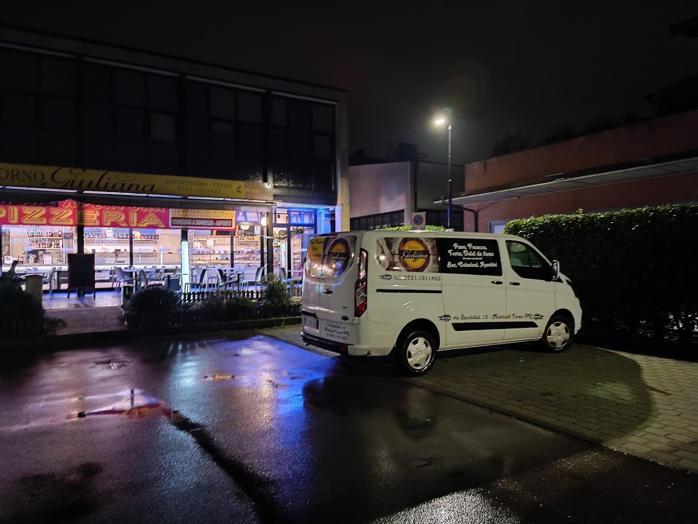 Forno Giuliana | Forno - Pizzeria - Gastronomia - Colazioni e Aperitivi