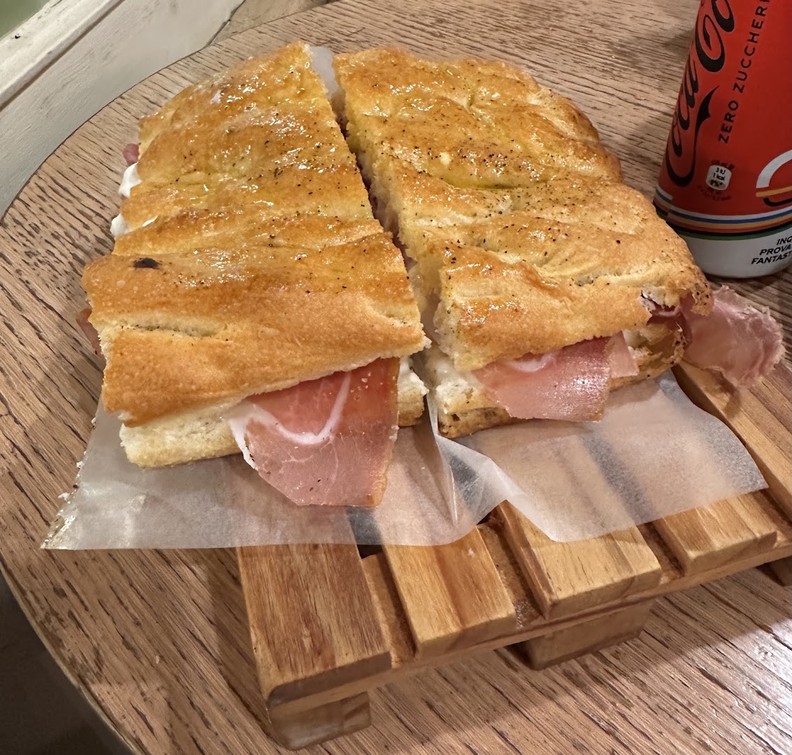 Forno Pugi piazza San Marco
