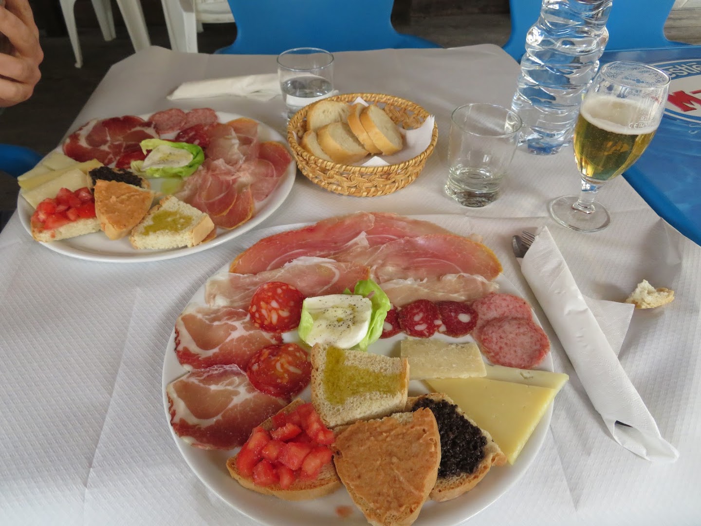 Forti'S Pub Di Fedeli Fiorella